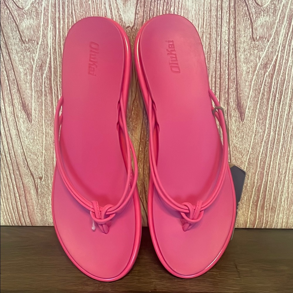 New OluKai Women's AKA Pink Flip Flops Sandals